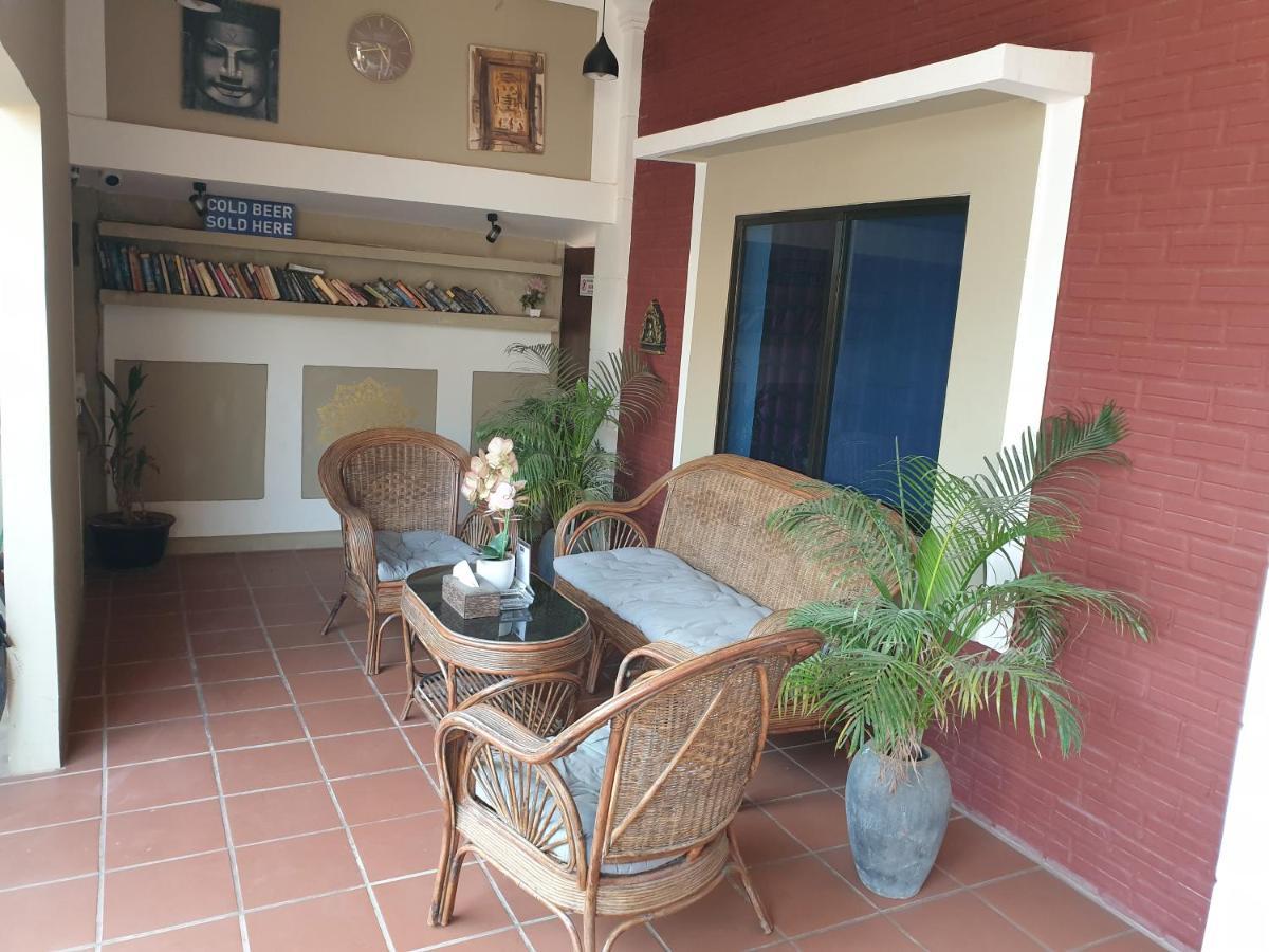 Le Cocorico Hotel Siem Reap Buitenkant foto