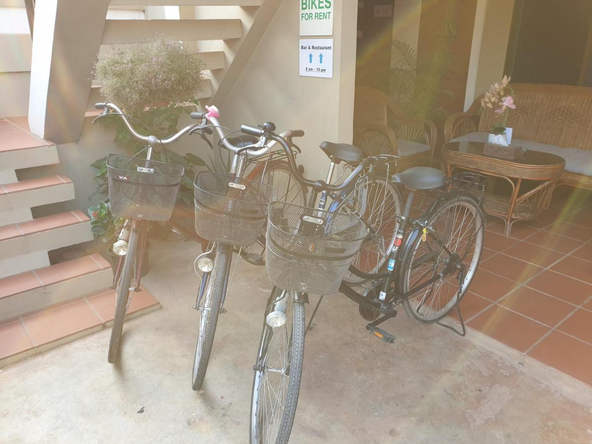 Le Cocorico Hotel Siem Reap Buitenkant foto