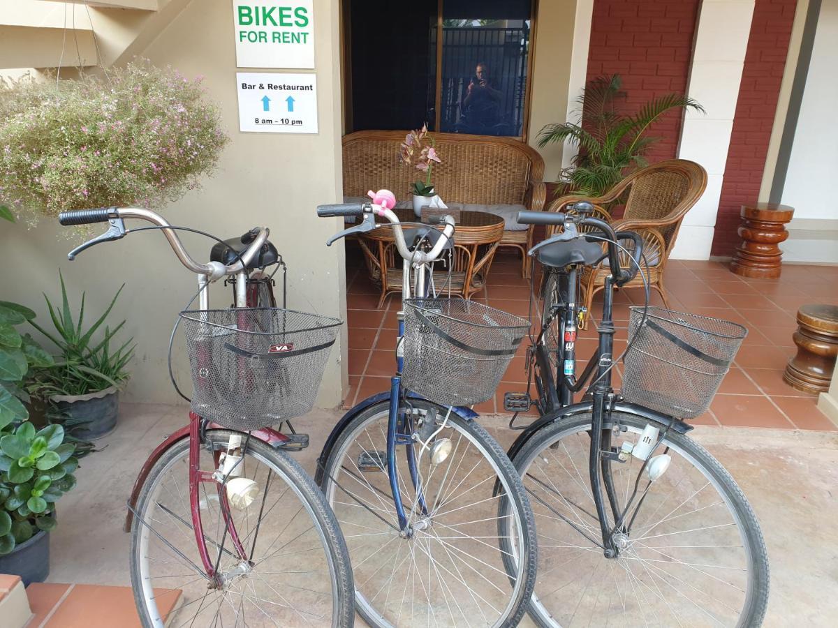 Le Cocorico Hotel Siem Reap Buitenkant foto