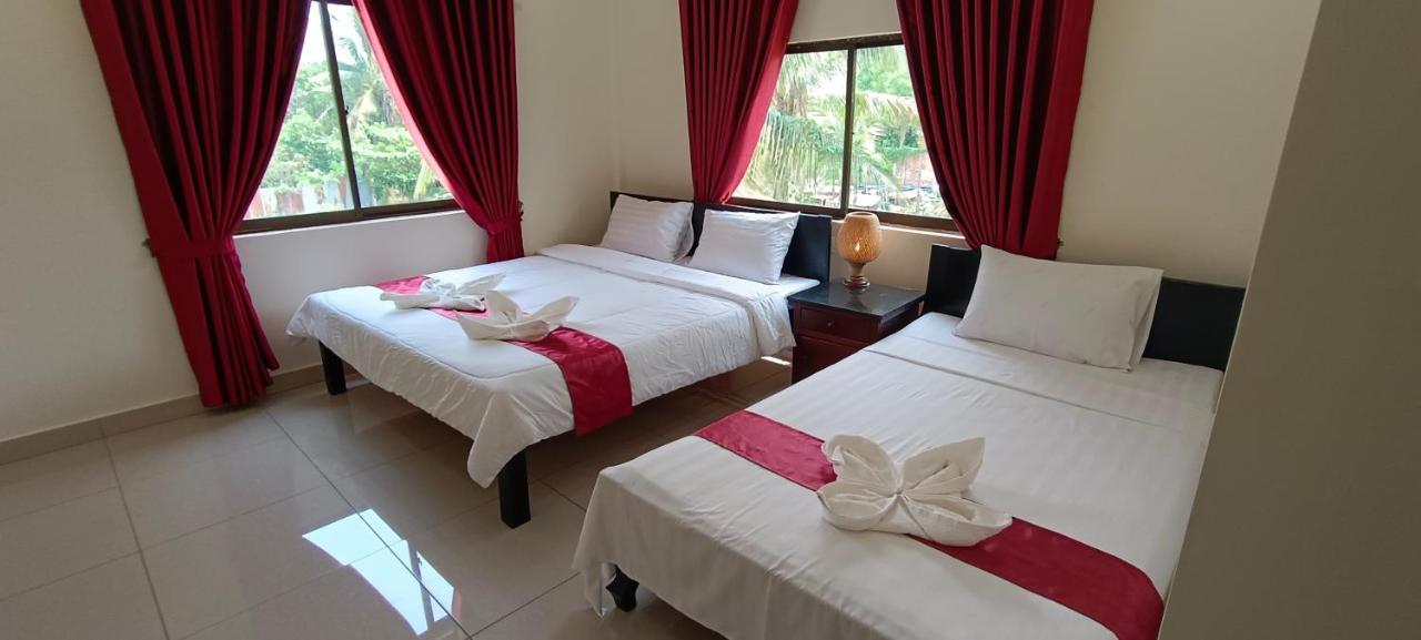 Le Cocorico Hotel Siem Reap Buitenkant foto