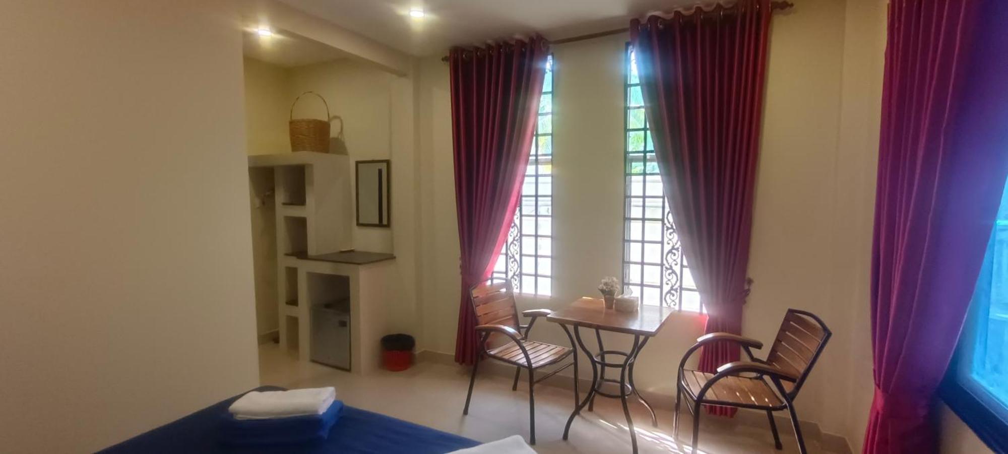 Le Cocorico Hotel Siem Reap Buitenkant foto